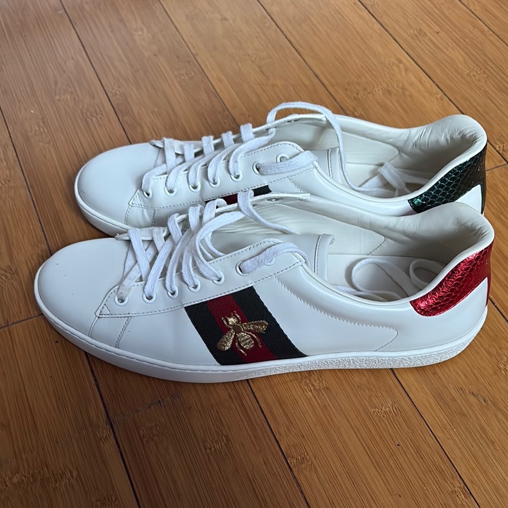 Gucci White Sneakers with Red and Green Accents
